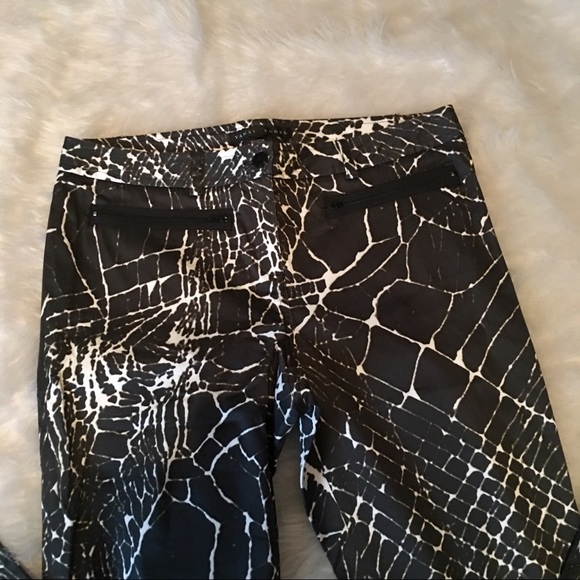 Yansi Fugel Crackle Print Pants - Picture 3 of 11